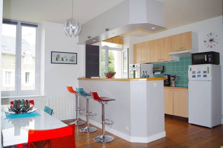 Ferienwohnung für 5 Personen, mit Whirlpool und Balkon in Saint-Malo