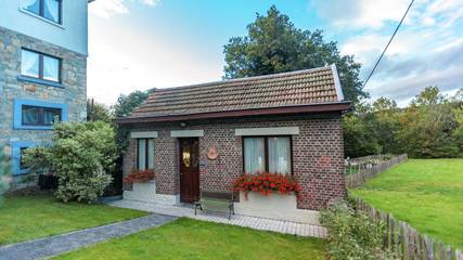 Gîte pour 4 personnes, avec sauna ainsi que jardin et terrasse à Malmedy