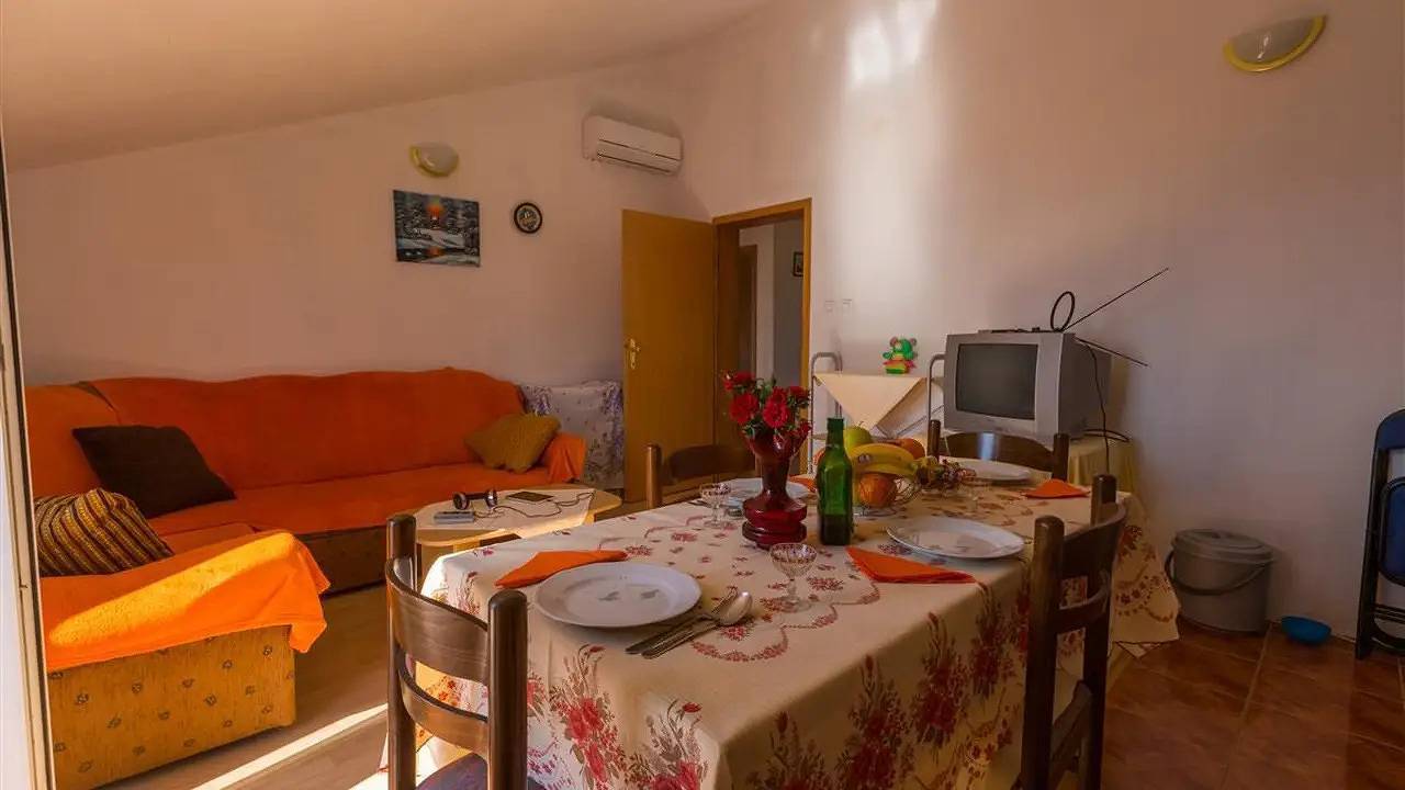Ganze Ferienwohnung, Ferienwohnung für 6 Personen (71 m²) in Selce in Selce, Primorje-Gorski Kotar