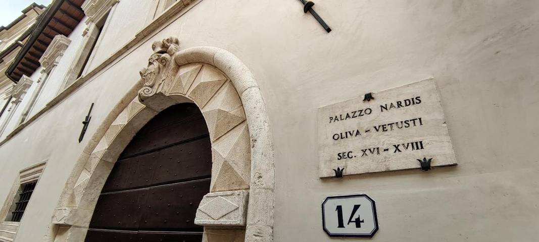 B&b per 3 persone, con panorama e giardino a L'Aquila