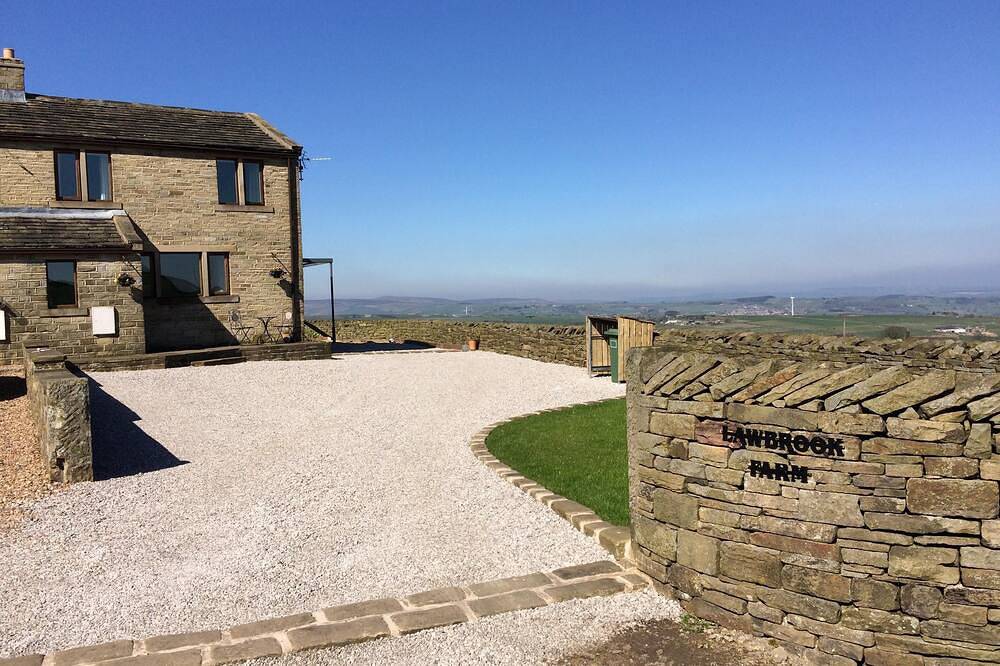 Law Brook Farm Cottage in einer Gegend von außergewöhnlicher natürlicher Schönheit. in Westliches Yorkshire