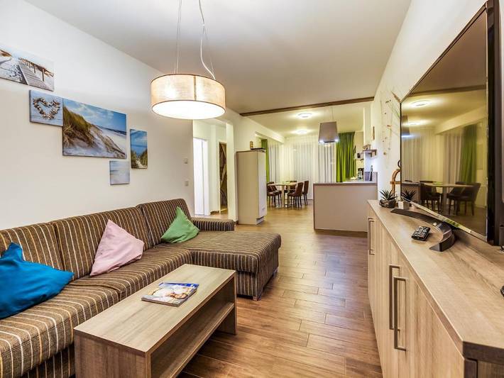 Ferienwohnung für 4 Personen, mit Terrasse und Sauna am Störmthaler See