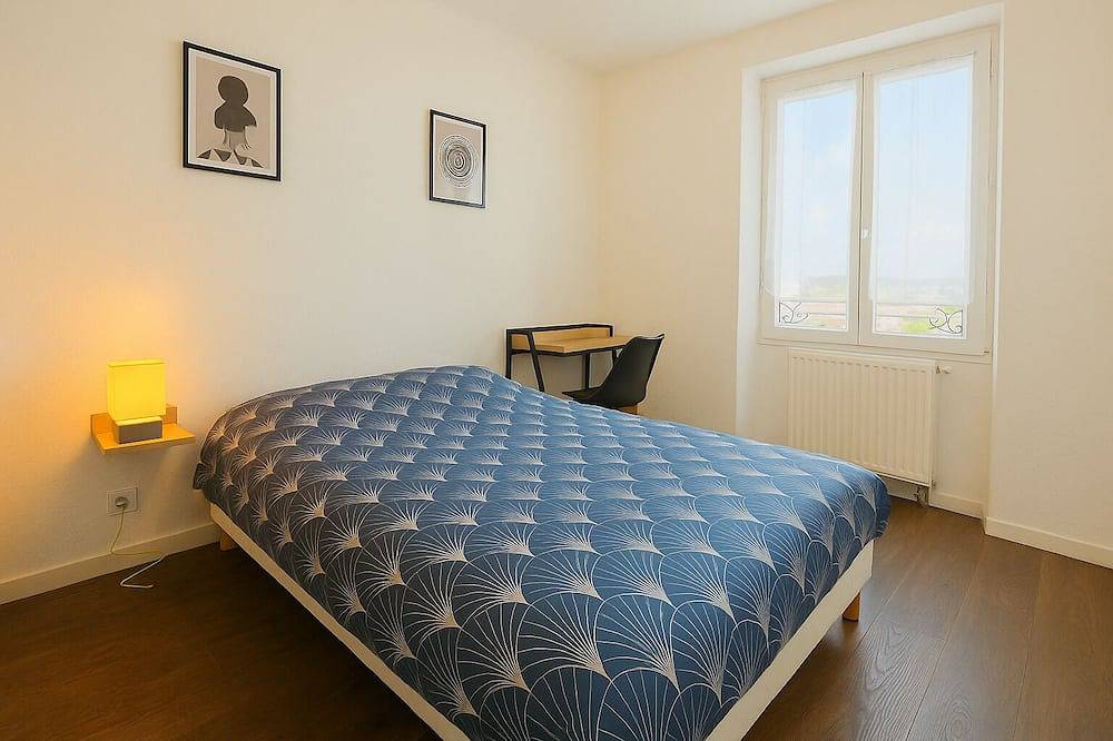 Entire apartment, Le Cocon - Ideal for Families & Professionals - Fiber + Netflix - Chateaucreux train station in Saint-Étienne, Loire