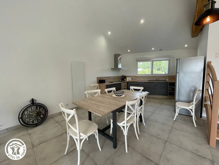 Gîte pour 6 personnes, avec jardin à Les Magnils-Reigniers - 3