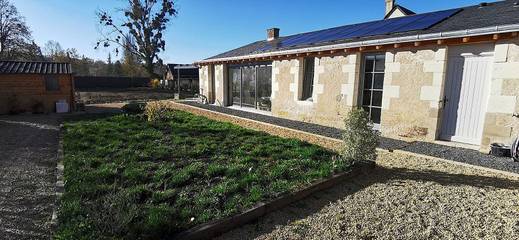 Gîte pour 3 personnes, avec jardin et terrasse à Gizeux