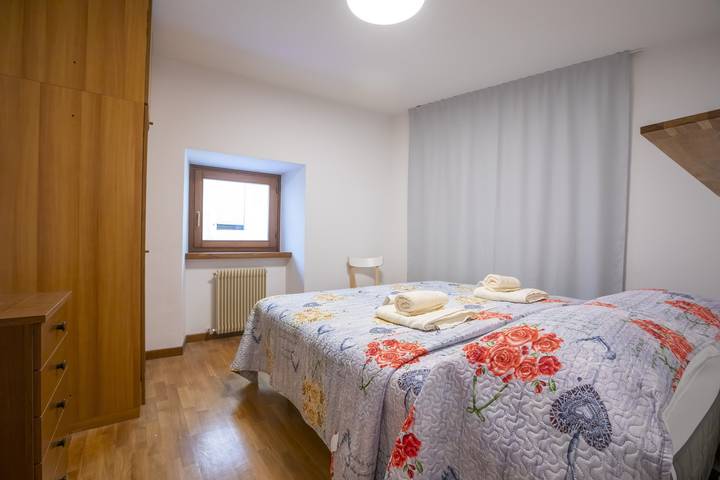Appartement entier, Cozy Apartment In The Heart Of Riva in Riva del Garda, Montagnes autour du lac de Garde