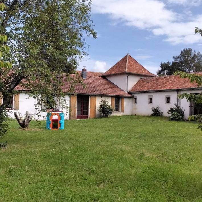 Gîte pour 11 personnes, avec jardin et terrasse à Mers-sur-Indre