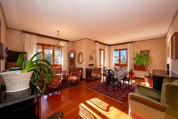 Vacation Rental for 4 Guests in Ghiffa, Lago Maggiore (Piemonte), Picture 3