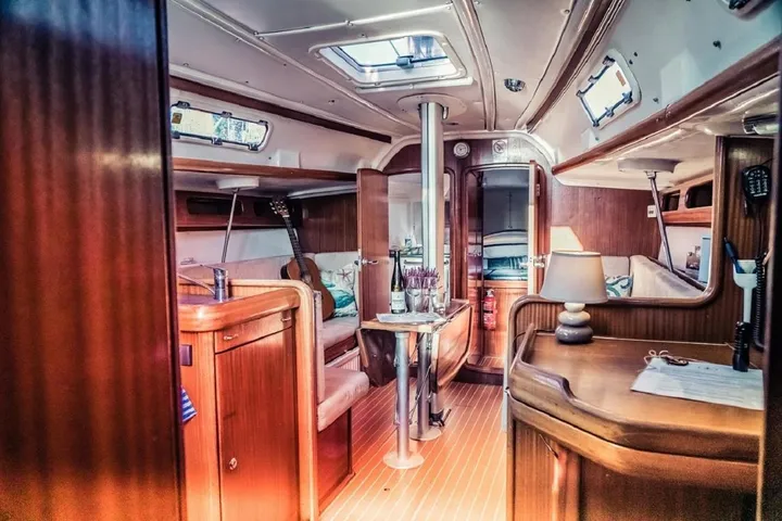 Barco para 6 personas, con vistas además de vistas al lago y terraza - 1