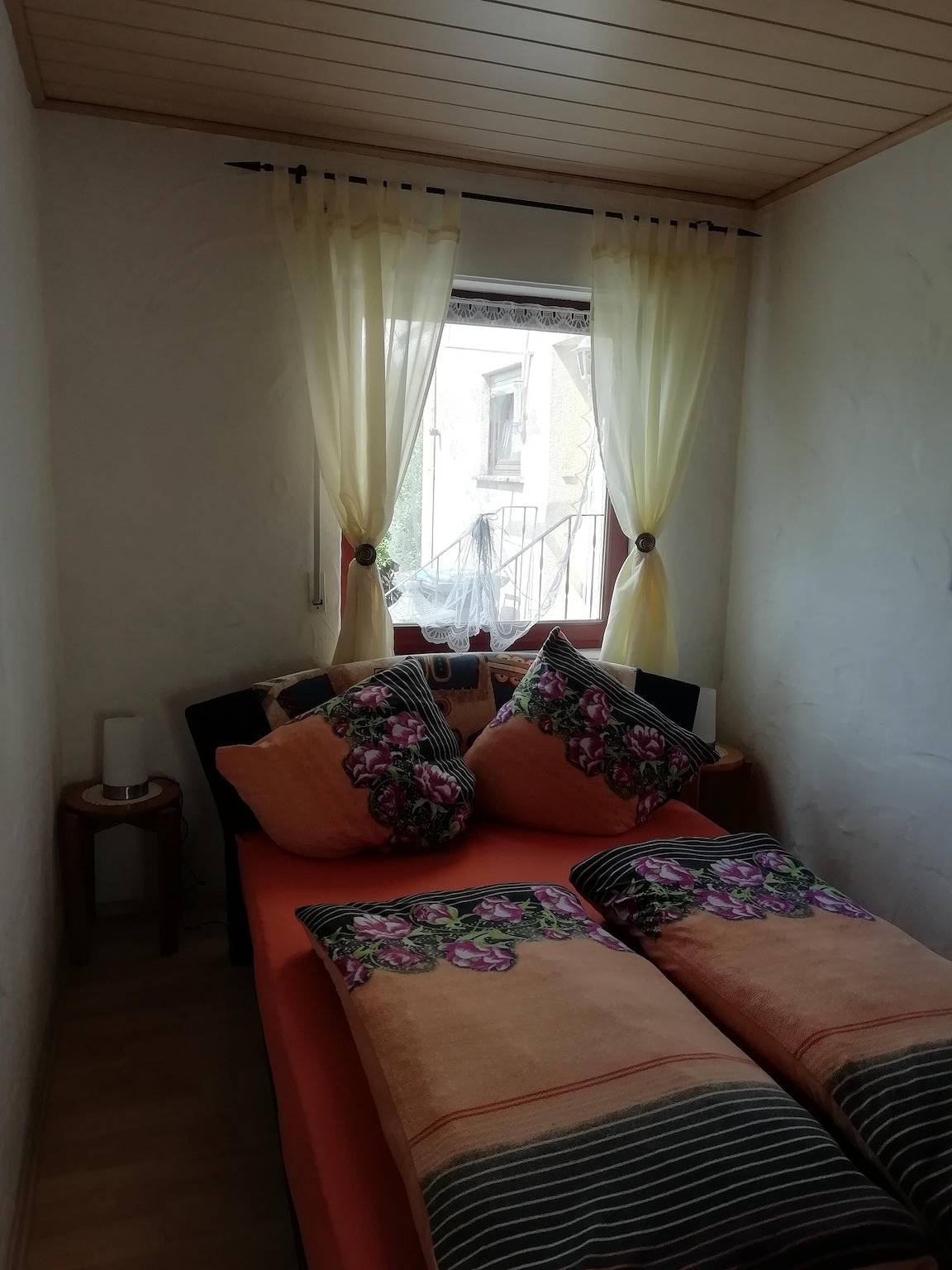 Appartement de vacances entier, Ferienwohnung Waldblick in Langenfeld, Osteifel