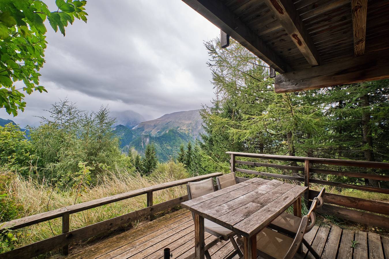 Apartamento entero, Apartamento 'Les Vallons' con vistas a la montaña, terraza privada y Wi-Fi in Villard-Reculas, Parque Nacional de los Ecrins
