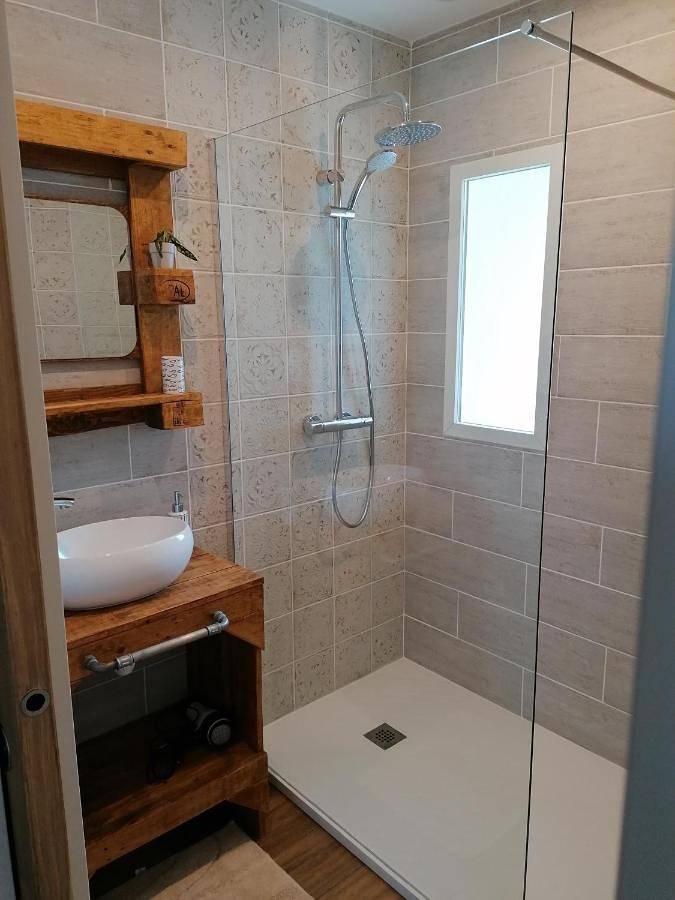 Queen Room in Sangatte, Région de Calais