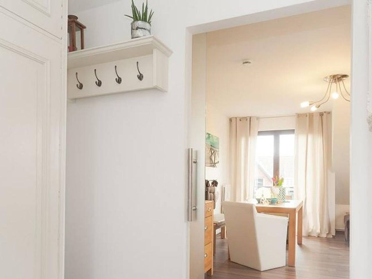 Ganze Ferienwohnung, Himmelsleiter - Fischerweg: Strandnahe moderne 2-Zimmerwohnung  mit Balkon in Westerland, Sylt (Gemeinde)