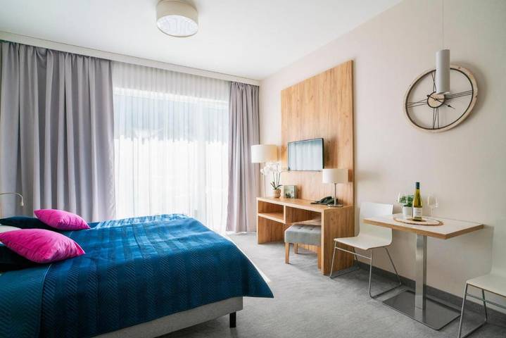 Apartament wakacyjny dla 4 osób, z sauna i jacuzzi oraz balkon w Sienna Czarna Góra