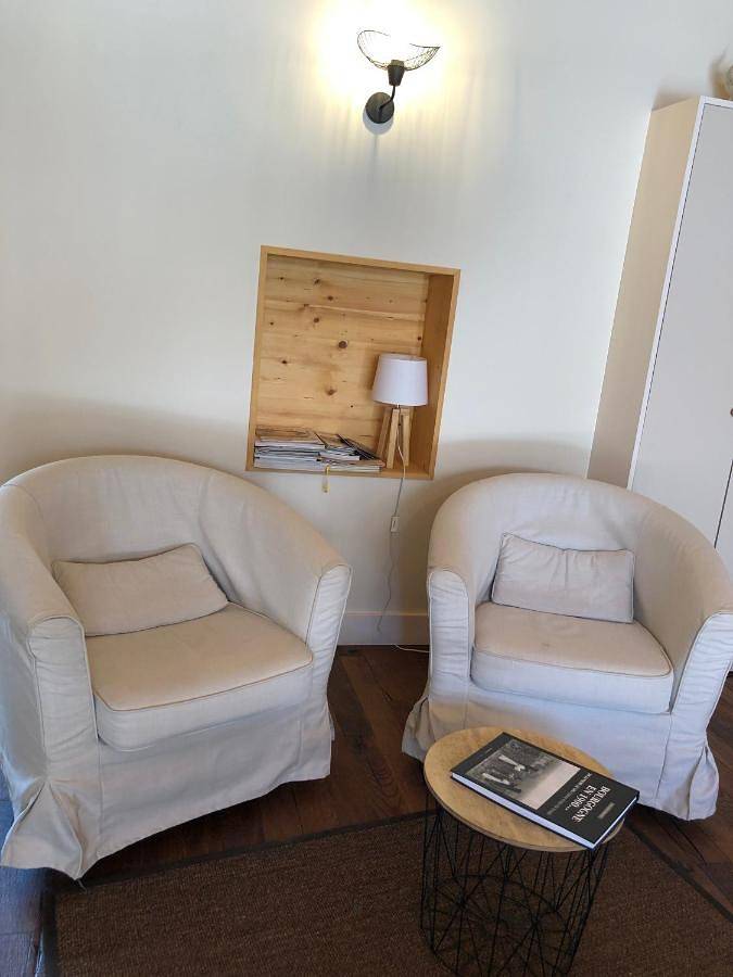 Gîte pour 6 personnes, avec vue et jardin à Levernois - 3