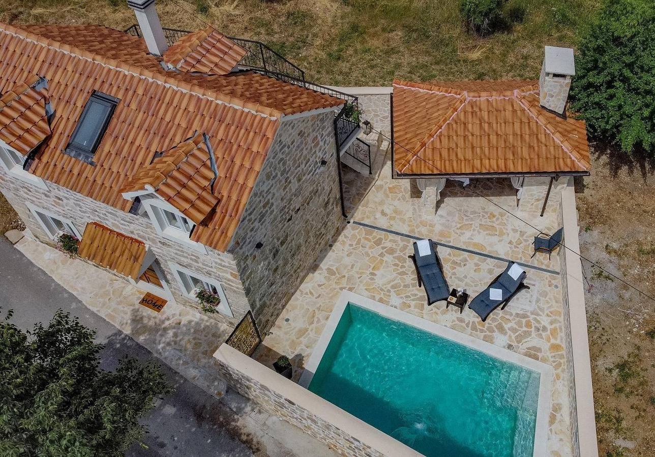 Villa Mara in Drniš in Dalmatinisches Zagora