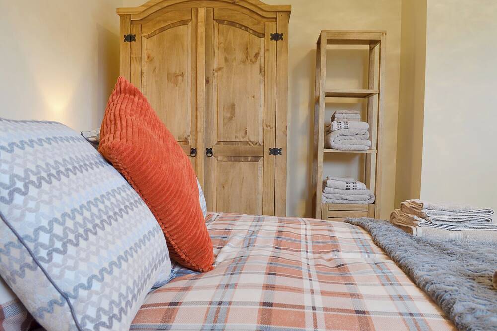 1 bedroom accommodation in Aberaeron in Aberaeron, Cardigan Bay