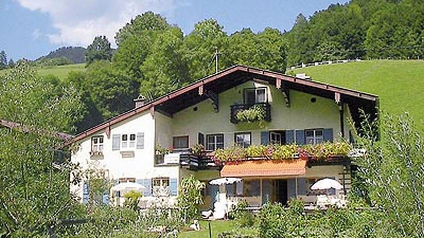 Ferienwohnung für 2 Personen, mit Garten am Königssee
