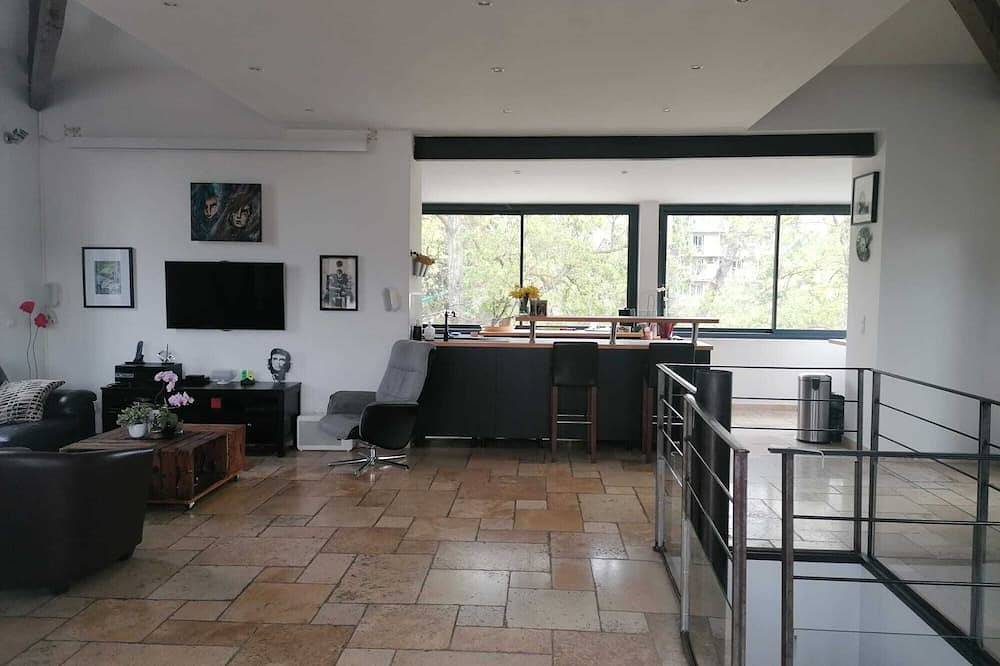 Maison Familiale Chaleureuse in Aubagne, Marseille region