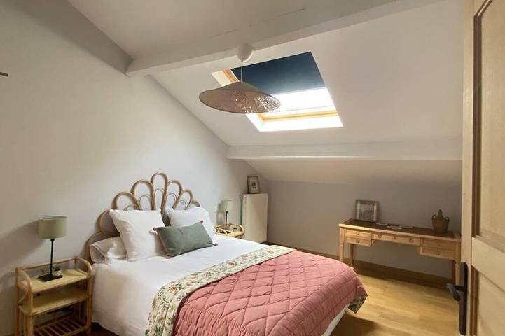 Gîte pour 12 personnes, avec terrasse et jardin à Prigonrieux - 4