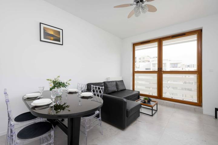 Apartament wakacyjny dla 4 osób, z balkon/ taras, Dla rodziny w Żoliborz