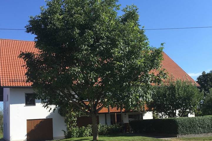 Ferienwohnung für 5 Personen, mit Garten in Tannheim