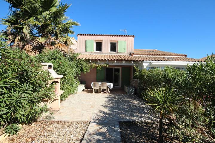 Location de vacances pour 5 personnes, avec Piscine dans Portiragnes Plage