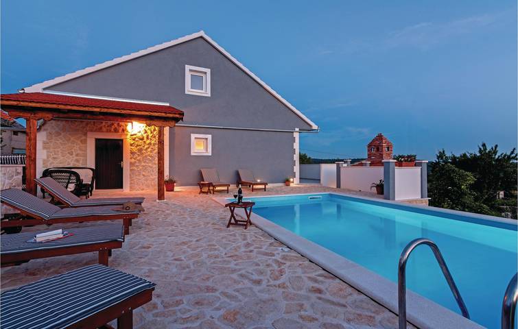 Location de vacances pour 8 personnes, avec terrasse à Marina - 3