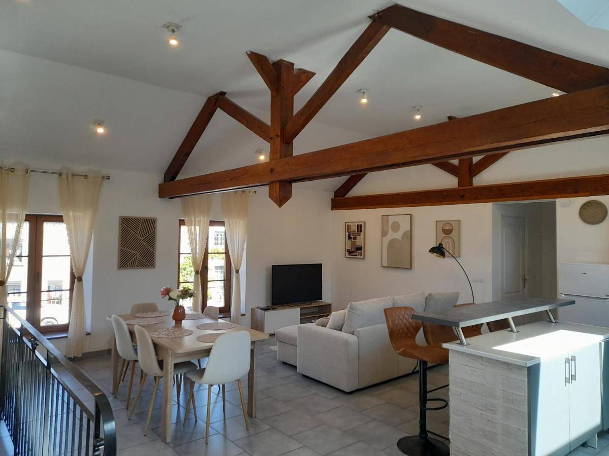 Appartement entier, Le Petit Jules in Hargnies, Parc naturel régional des Ardennes
