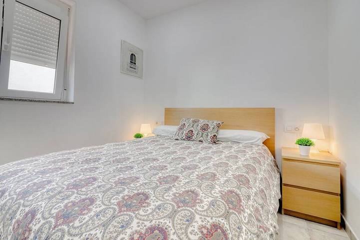 Spacious Terrace House w/ Ocean view, 100m to the beach in El Guincho, Garachico