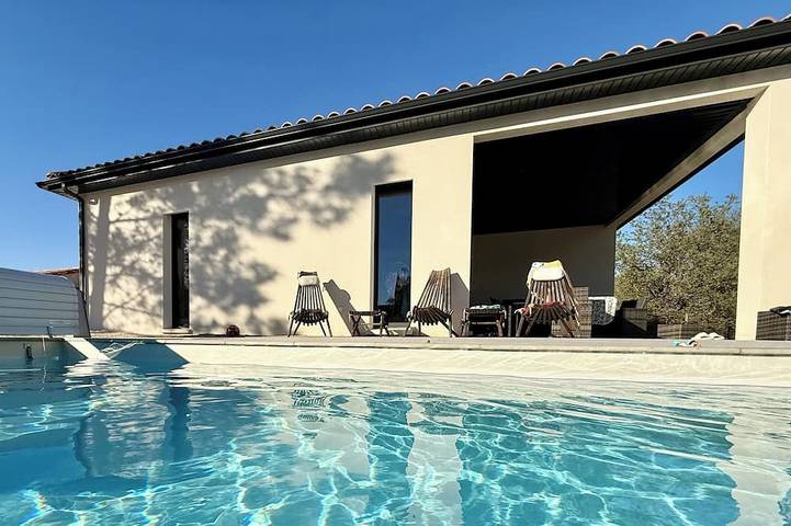 Villa pour 6 personnes, avec jardin - 1