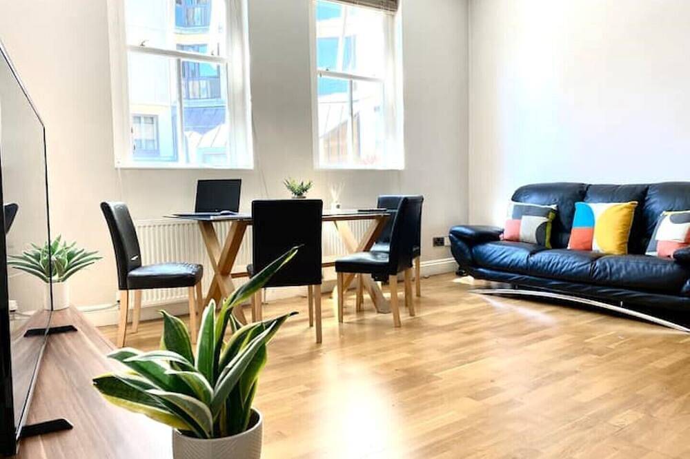 Entire apartment, Sight Flat - One Bedroom Flat in Covent Garden, London