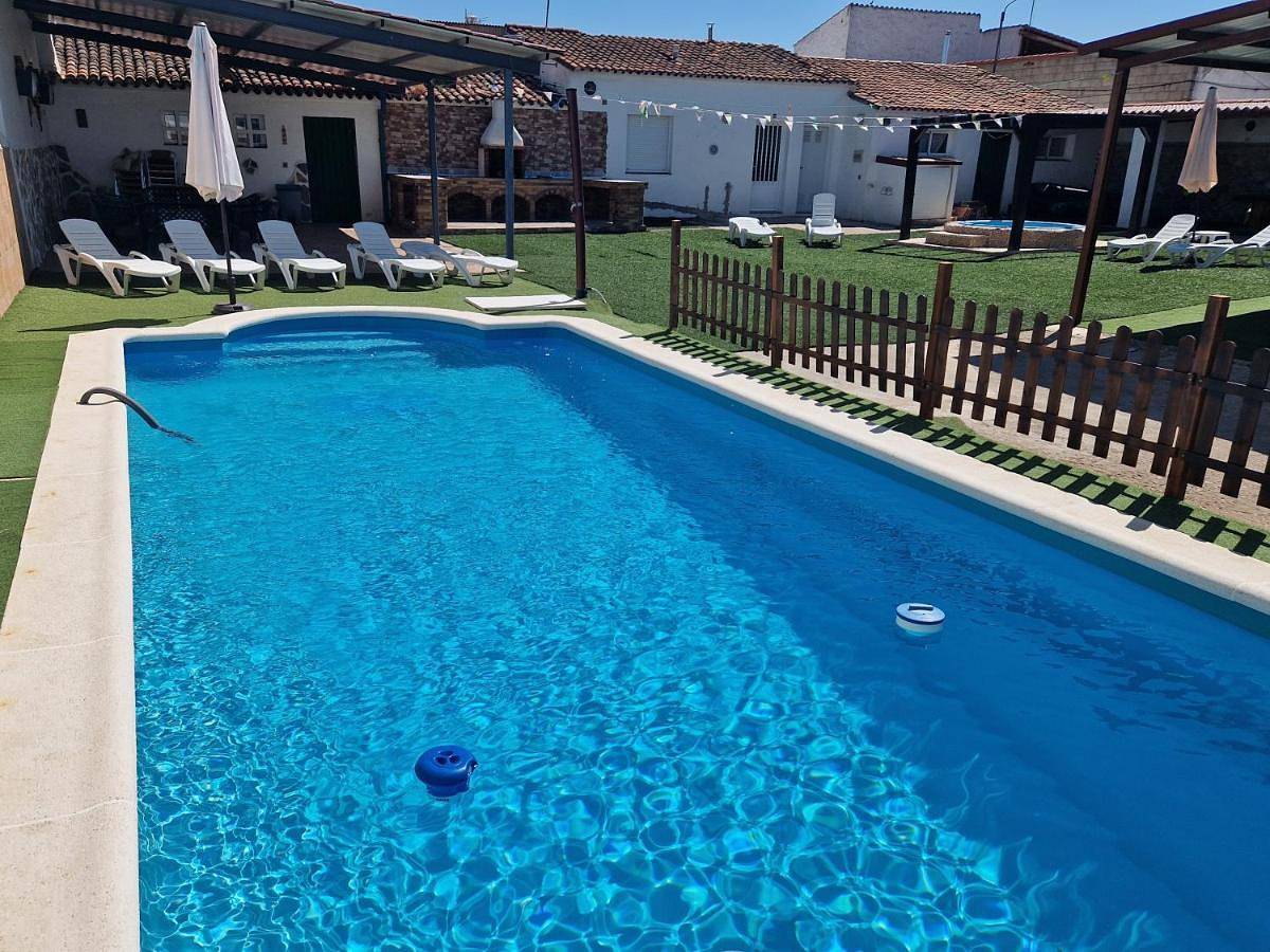 Four-Bedroom House in Don Benito, Provincia de Badajoz