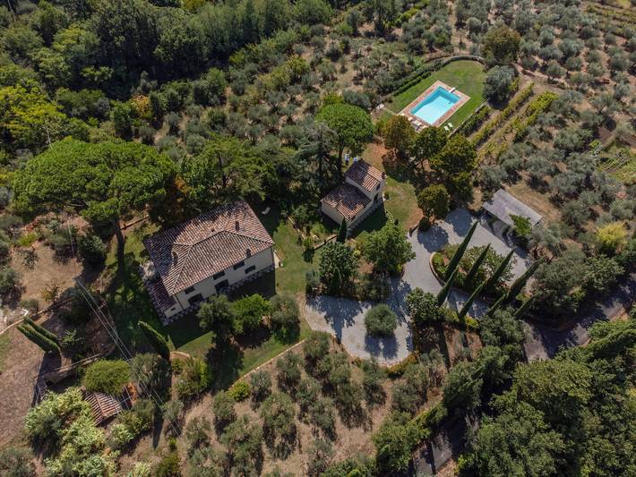 Holiday rental for 14 people in Cortona