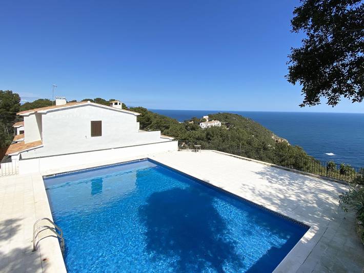 Ferienwohnung für 8 Personen, mit Meerblick und Pool sowie Terrasse in Begur - 2