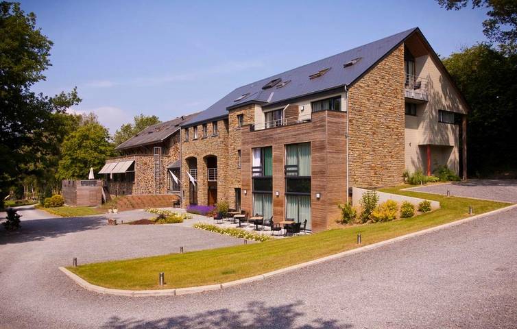 Hôtel pour 2 personnes, avec Jardin dans Marcourt