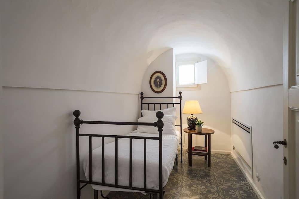 Villa in Bernalda mit 9 Schlafzimmern 18 Schlafplätzen in Bernalda, Piana del Metaponto
