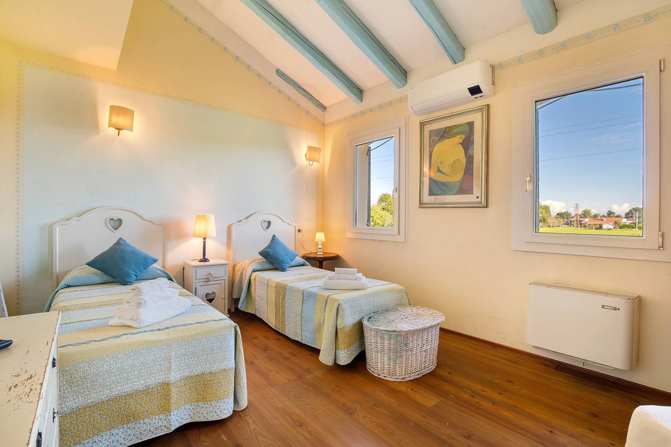 Habitación 'Azzurra' con Jardín Compartido, Wi-Fi y Aire Acondicionado in Mirano, Provincia de Venezia