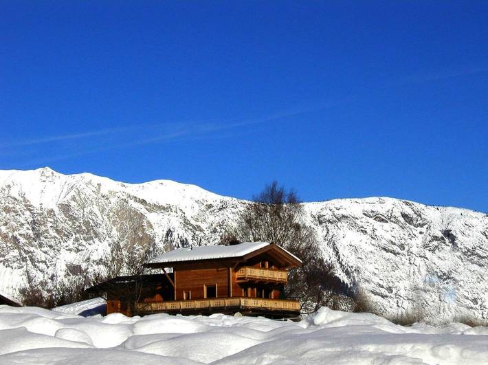 Ferienpark für 8 Personen, mit Ausblick und Garten sowie Seeblick, mit Haustier in Tirol - 2