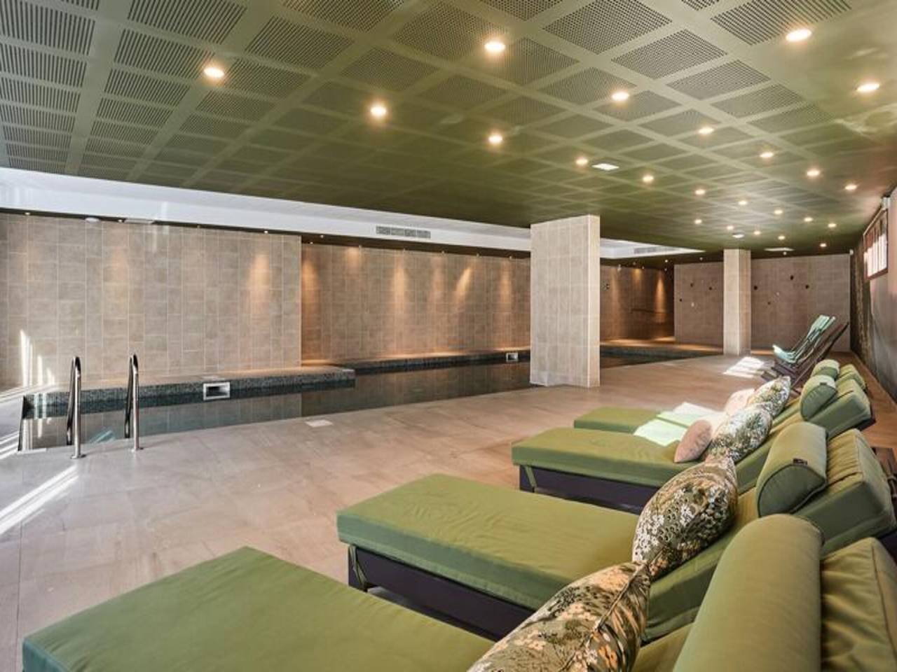 Apartamento entero, Apartamento en Auron con piscina climatizada in Auron, Saint-Étienne-de-Tinée