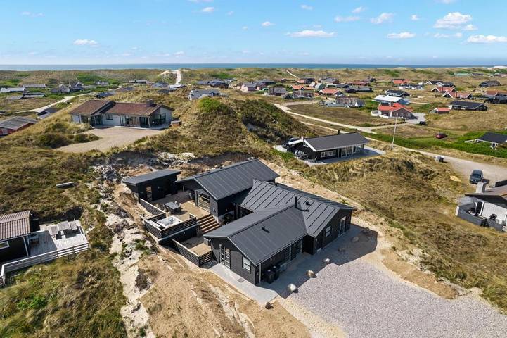 Villa für 10 Personen, mit Whirlpool und Balkon/Terrasse, mit Haustier