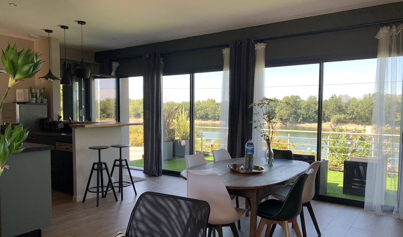 Maison Bonheur, au bord de la Loire in Liré, Région de Cholet