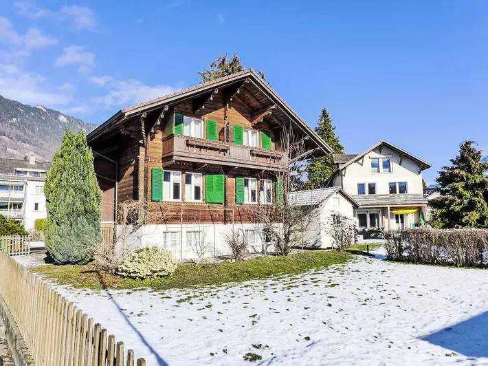 Ferienhaus für 5 Personen, mit Balkon und Garten