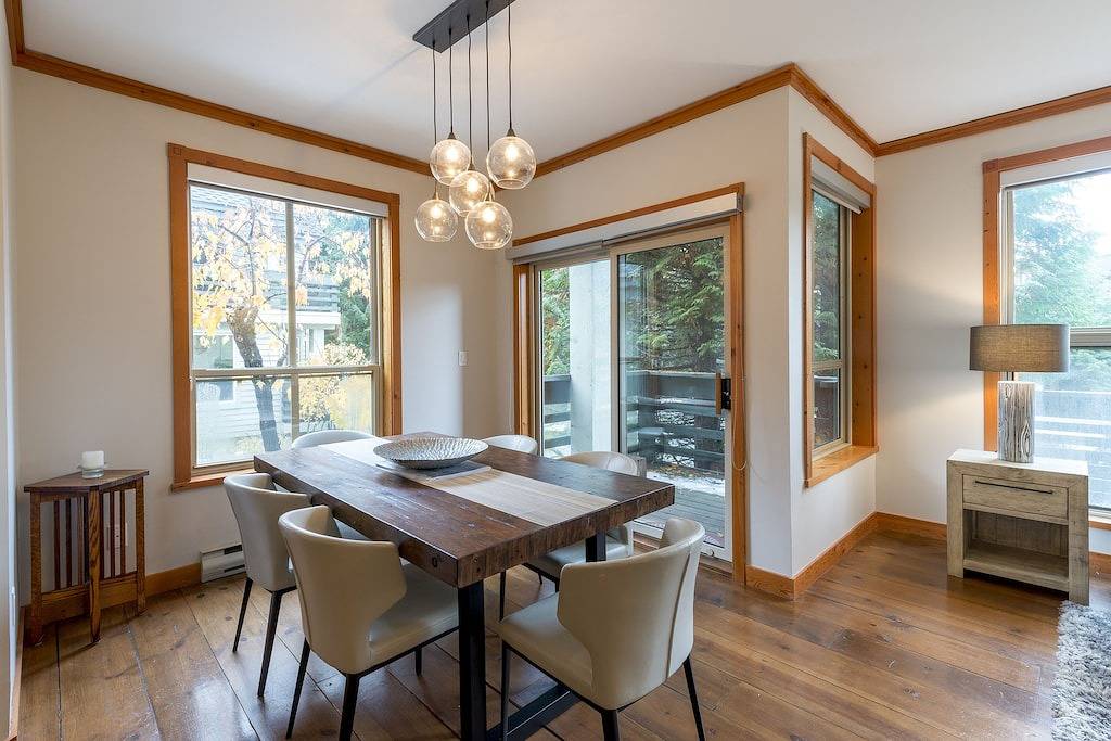 Ski-in schickes und gemütliches 2-Bett-Stadthaus mit 2 Bädern im Upper Village (Benchlands) in Whistler, Whistler Blackcomb