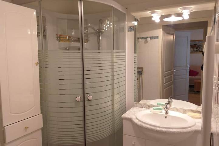 Gîte pour 4 personnes, avec balcon à Saint-Mamet - 2