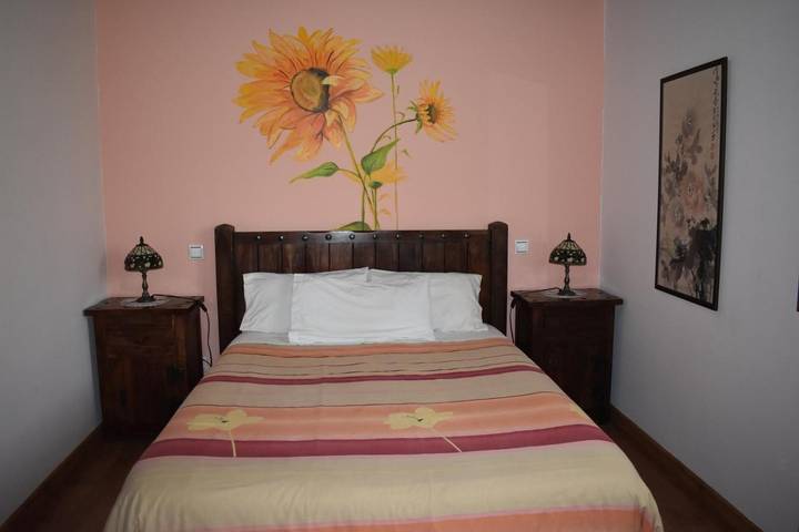 Casa rural para 2 personas, con Terraza además de Jardín y Vistas en Navas de Bureba - 2