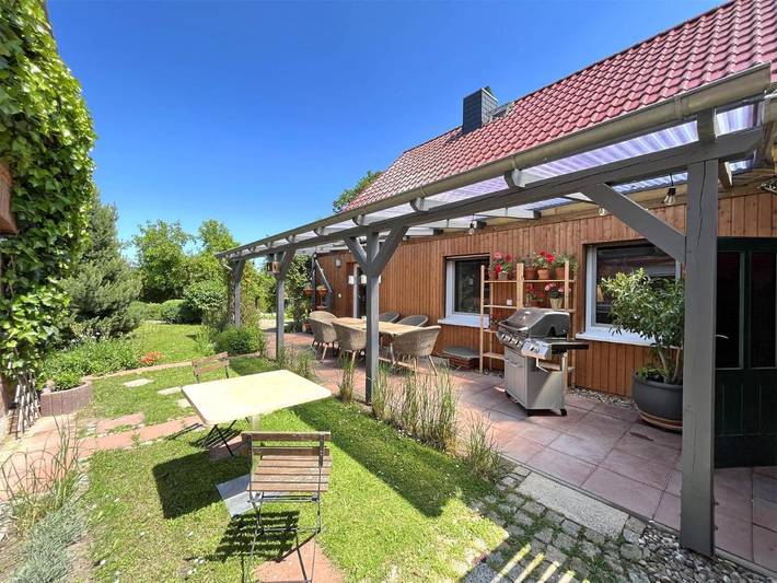 Ferienhaus für 6 Personen, mit Terrasse und Garten