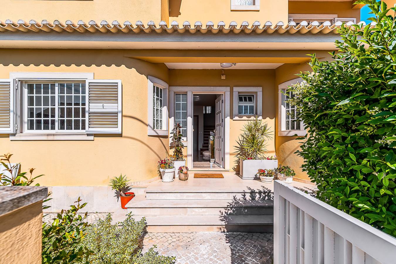 Villa 'Casa Do Rei - Charneca' con piscina privada, terraza privada y Wi-Fi in Charneca de Caparica e Sobreda, Halbinsel von Setúbal