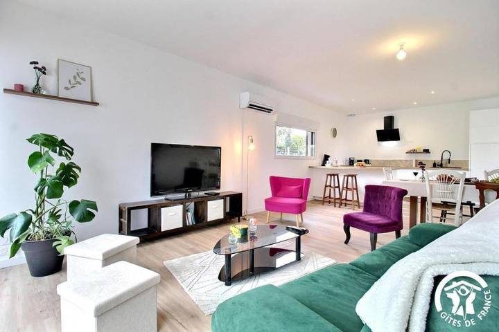 Maison de vacances pour 6 personnes, avec Terrasse ainsi que Jardin et Vue à Baud (mesure)