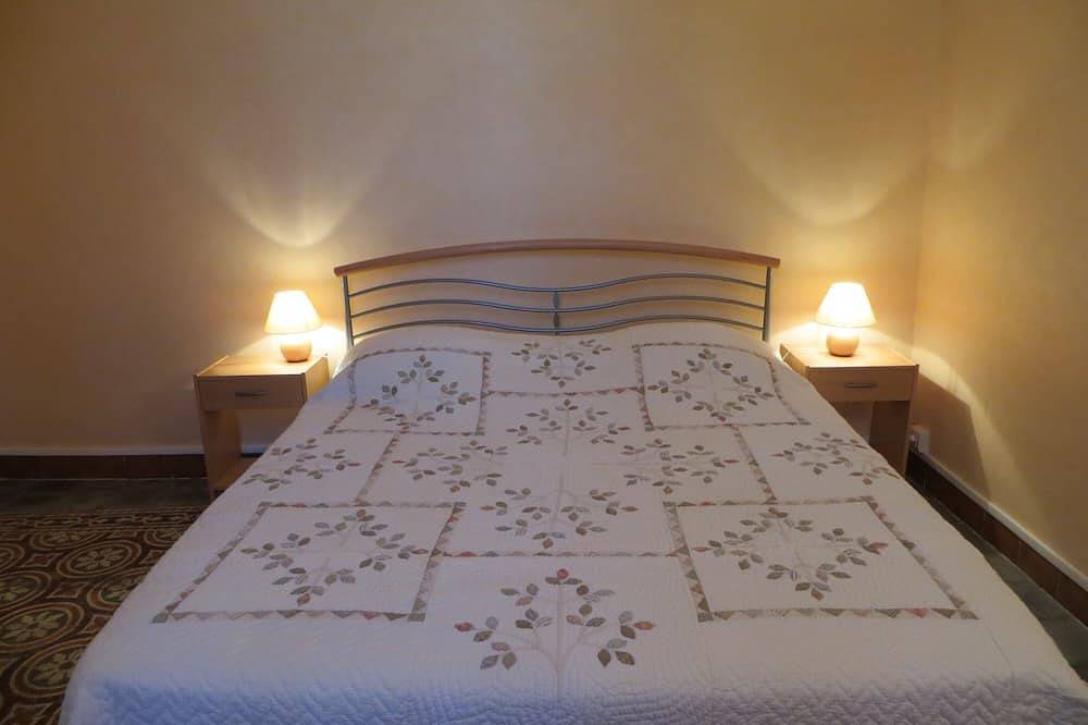 Provenzalisches Haus in idealer Lage zwischen Avignon und Orange in Sorgues, Vaucluse